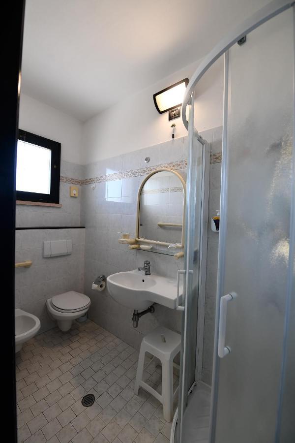 Hotel Criniera D'Oro Римини Экстерьер фото